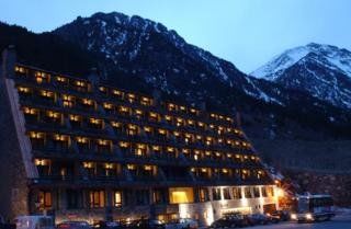 Atiram Patagonia Ξενοδοχείο Arinsal Εξωτερικό φωτογραφία